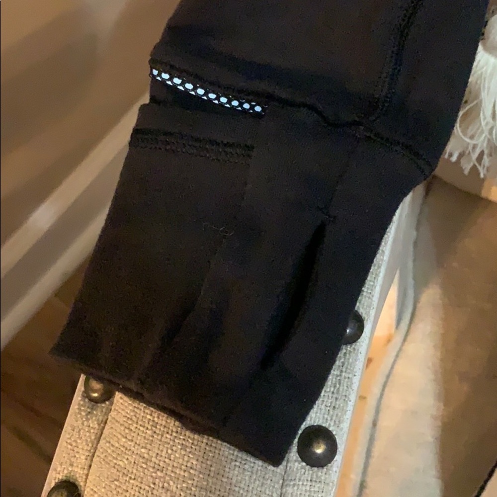 Lululemon Pullover Exercise Pullover Black Size 6 - image 4